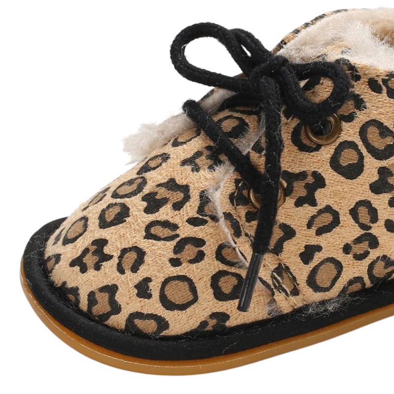 Bota Infantil Bebê Com Pelúcia Interna Bota Infantil Bebê Com Pelúcia Interna Loja do Bambino