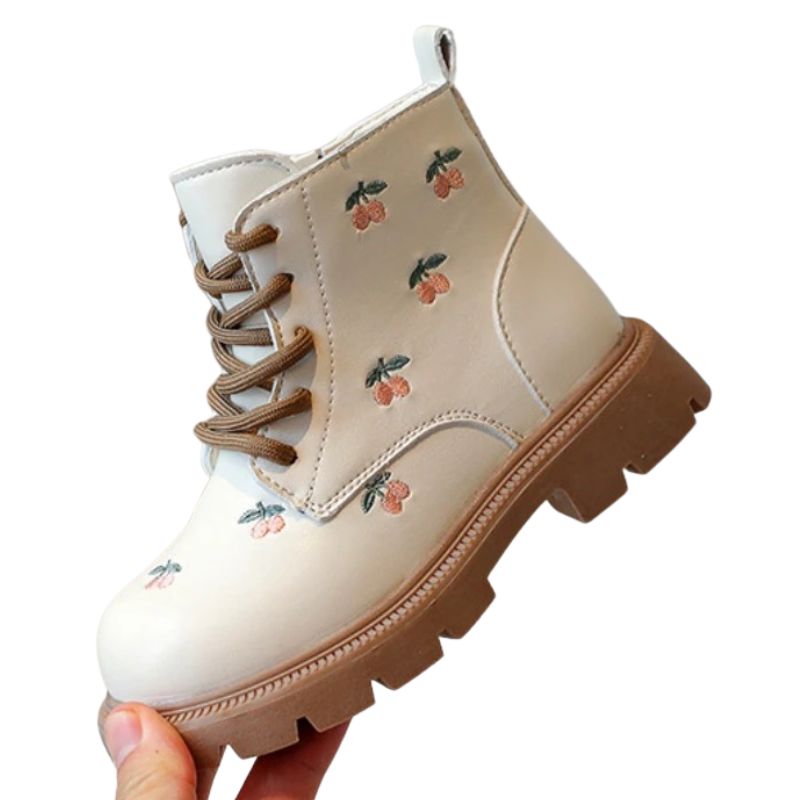 Coturno Couro Infantil Feminino Zíper Lateral Cereja Coturno Couro Infantil Feminino Zíper Lateral Cereja Loja do Bambino