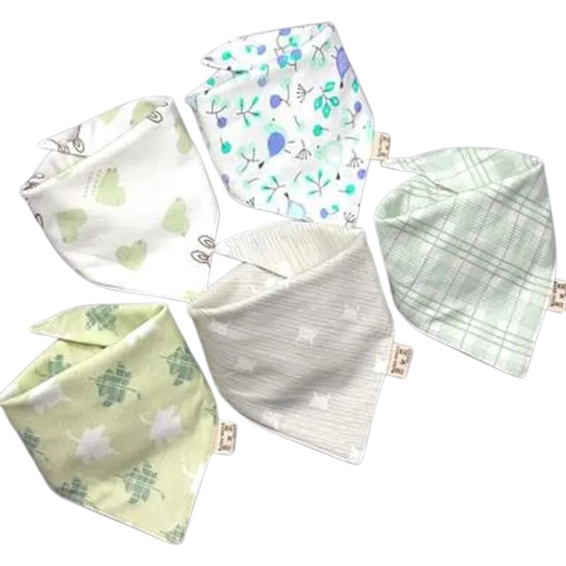 Bandana Babador para Bebê Bambino - Contém 5 peças Lenços de Pescoço Infantil Bambino - Contém 5 peças Loja do Bambino Modelo 04