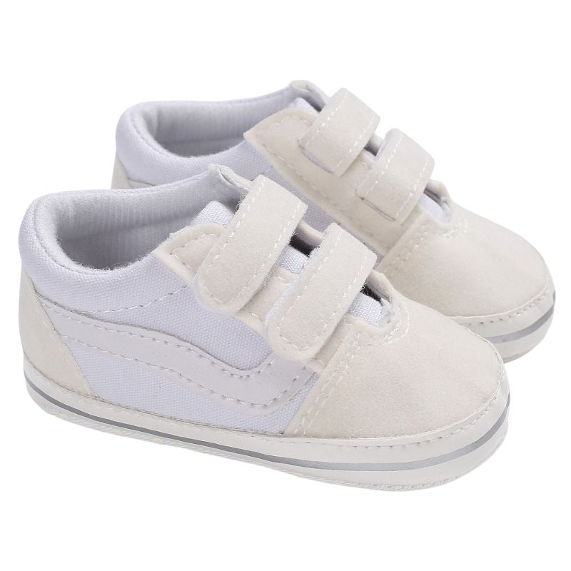 Sapatinho Bebê Velcro Estilo Tênis Casual Sapatinho Bebê Velcro Estilo Tênis Casual Loja do Bambino Branco 0 a 6 meses (11cm)
