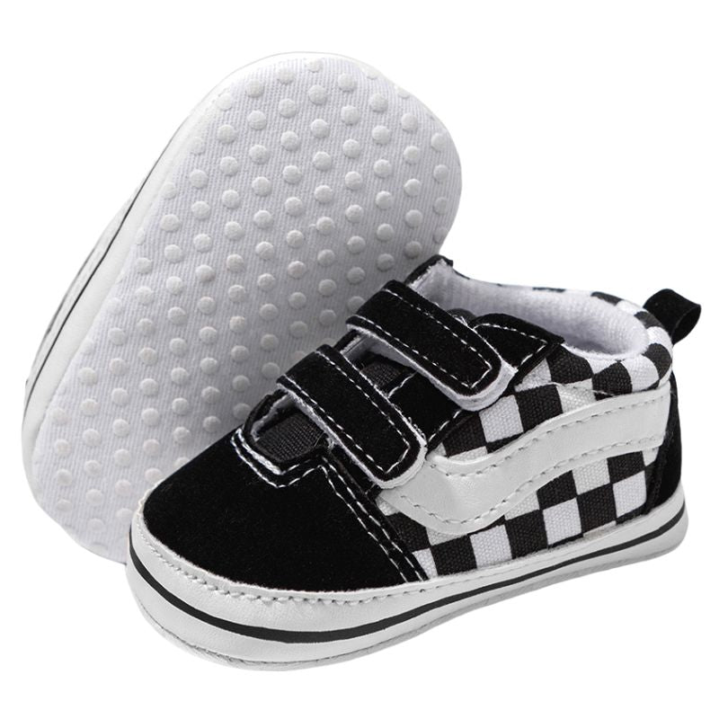 Sapatinho Bebê Velcro Estilo Tênis Casual Sapatinho Bebê Velcro Estilo Tênis Casual Loja do Bambino