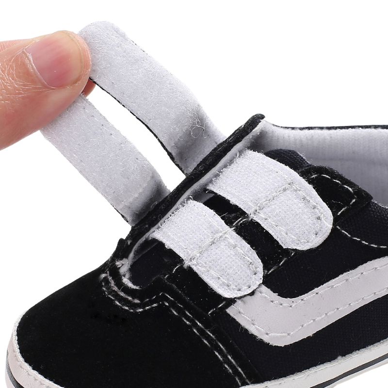 Sapatinho Bebê Velcro Estilo Tênis Casual Sapatinho Bebê Velcro Estilo Tênis Casual Loja do Bambino