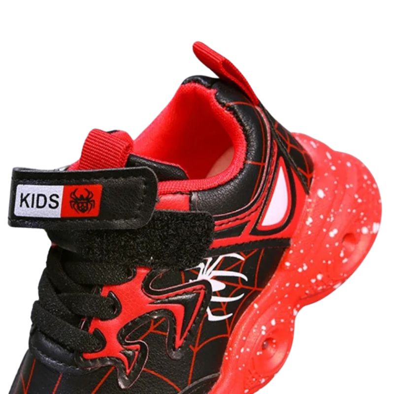 Tênis Homem Aranha com Luzinhas de LED Tênis Homem Aranha com Luzinhas de LED Loja do Bambino