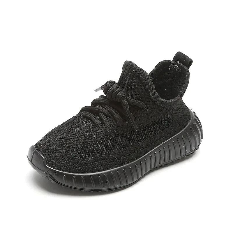 Tênis Yezzy Bambino - Estilo e Qualidade Tênis Yezzy Bambino - Estilo e Qualidade Loja do Bambino Preto 21 (13.5cm)