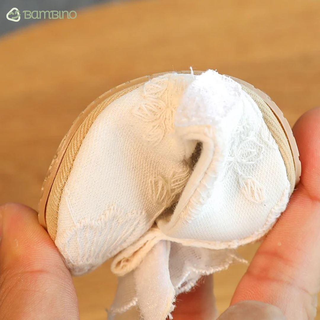 Sapatilha Branca de Neve para Bebê Sapatilha Branca de Neve para Bebê Loja do Bambino