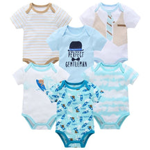 Body Infantil Manga Curta Masculino Personalizado Gentleman e Ursinho - Conjunto de até 6 Unidades Body Infantil Manga Curta Masculino Personalizado Gentleman e Ursinho - Conjunto de até 6 Unidades Loja do Bambino Conjunto com 6 Unidades 0 a 3 Meses 
