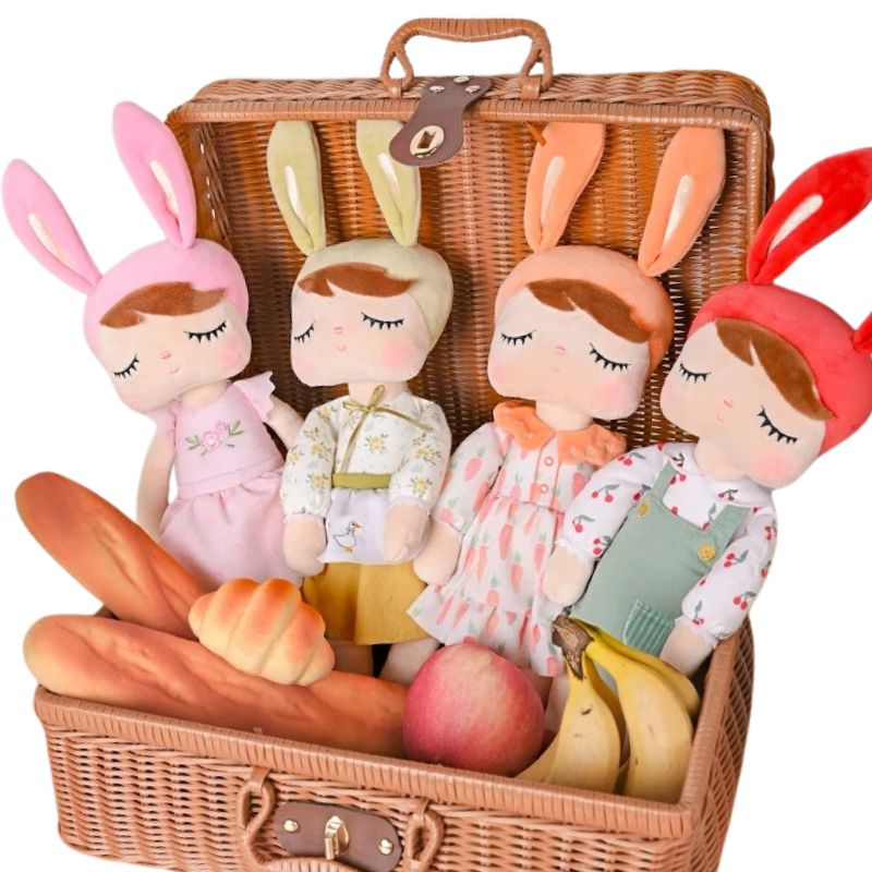 Boneca de Pelúcia Angela Coelha Boneca de Pelúcia Angela Coelha Loja do Bambino 