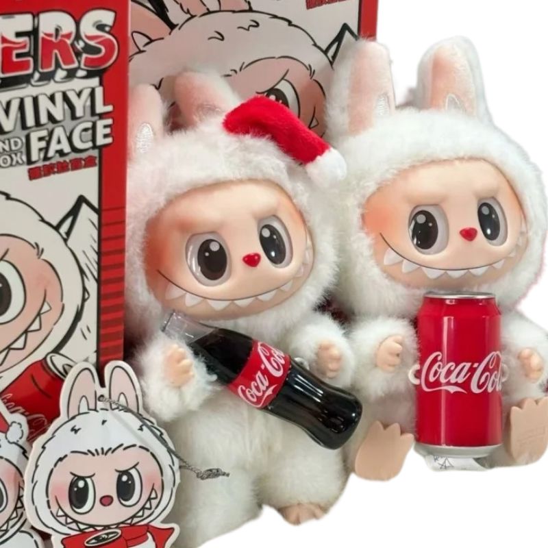 Boneco Labubu Coca Cola Exclusivo Boneco Labubu Coca Cola Exclusivo Loja do Bambino 