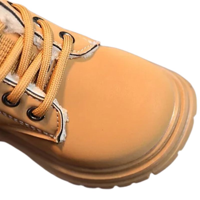 Coturno Infantil Couro Suede Peluciado Coturno Infantil Couro Suede Peluciado Loja do Bambino 