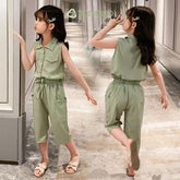 Conjunto Monocromático - Elegância Casual para Meninas Conjunto Monocromático - Elegância Casual para Meninas Loja do Bambino Verde 3-4 Anos 
