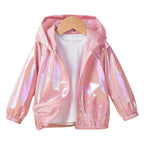 Jaqueta Corta Vento Infantil Metalizada com Capuz Jaqueta Corta Vento Infantil Metalizada com Capuz Loja do Bambino Rosa 90 