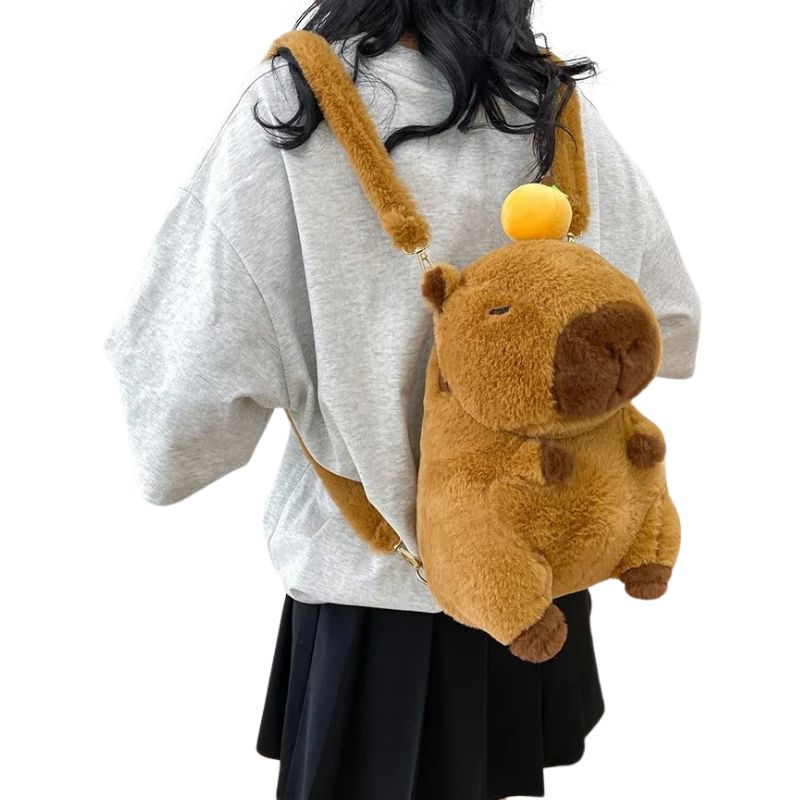 Mochila Infantil Pelúcia Capivara Mochila Infantil Pelúcia Capivara Loja do Bambino 
