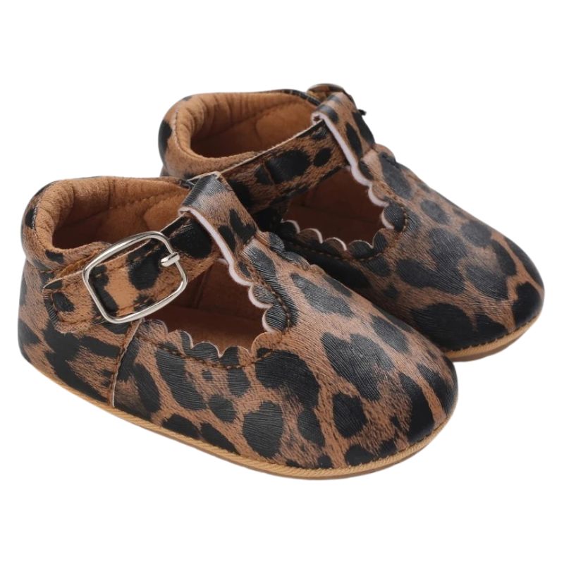 Sapatinho De Couro Para Bebê Sapatinho De Couro Para Bebê Loja do Bambino Onça 0 a 6 meses (11cm) 