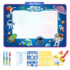 Tapete de Desenho Água Mágica + Canetas Mágicas Reutilizáveis para Crianças Tapete de Desenho Água Mágica + Canetas Mágicas Reutilizáveis para Criança Loja do Bambino Modelo 02 80x100cm 
