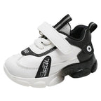 Tênis Infantil Com Velcro e Cadarço Tênis Infantil Com Velcro e Cadarço Loja do Bambino Preto 20 (12.5cm) 