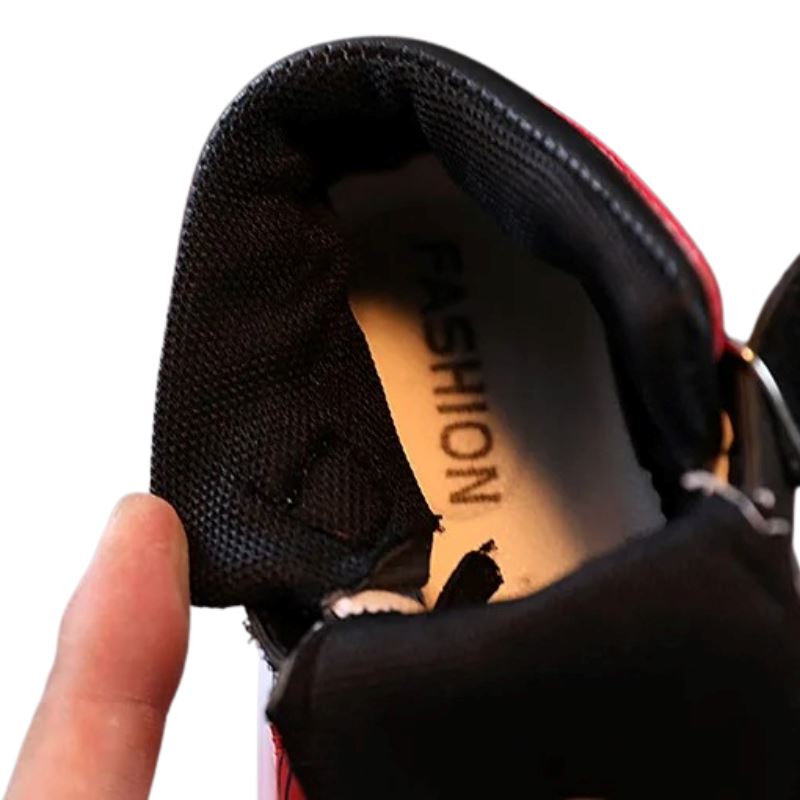 Tênis Homem Aranha com Led Bambino Tênis Homem Aranha com Led Bambino Loja do Bambino 