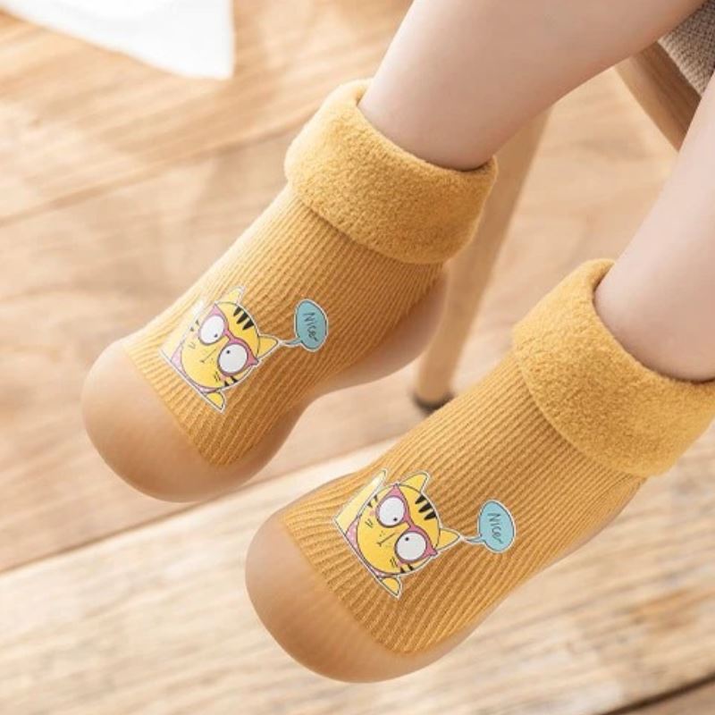 Meia sapatilha infantil antiderrapante com animações estampadas Meia sapatilha infantil antiderrapante com animações estampadas loja do Bambino 