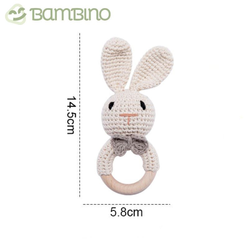 Chocalho Ternura Trabalhado Para Recém Nascidos Bambino Chocalho Ternura Para Recém Nascidos Bambino Loja do Bambino Coelho 